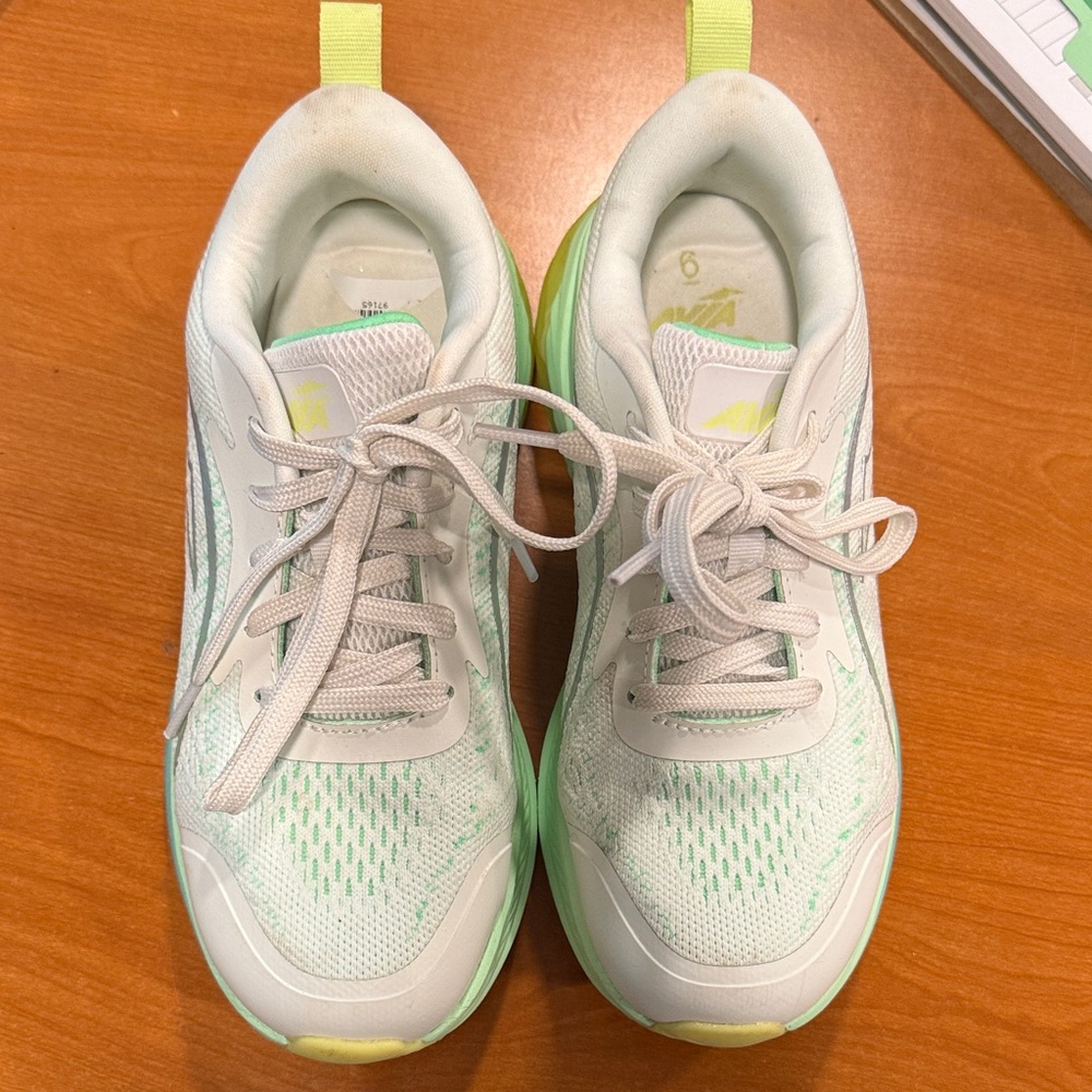Avia Women's Athletic Shoes - White and Green